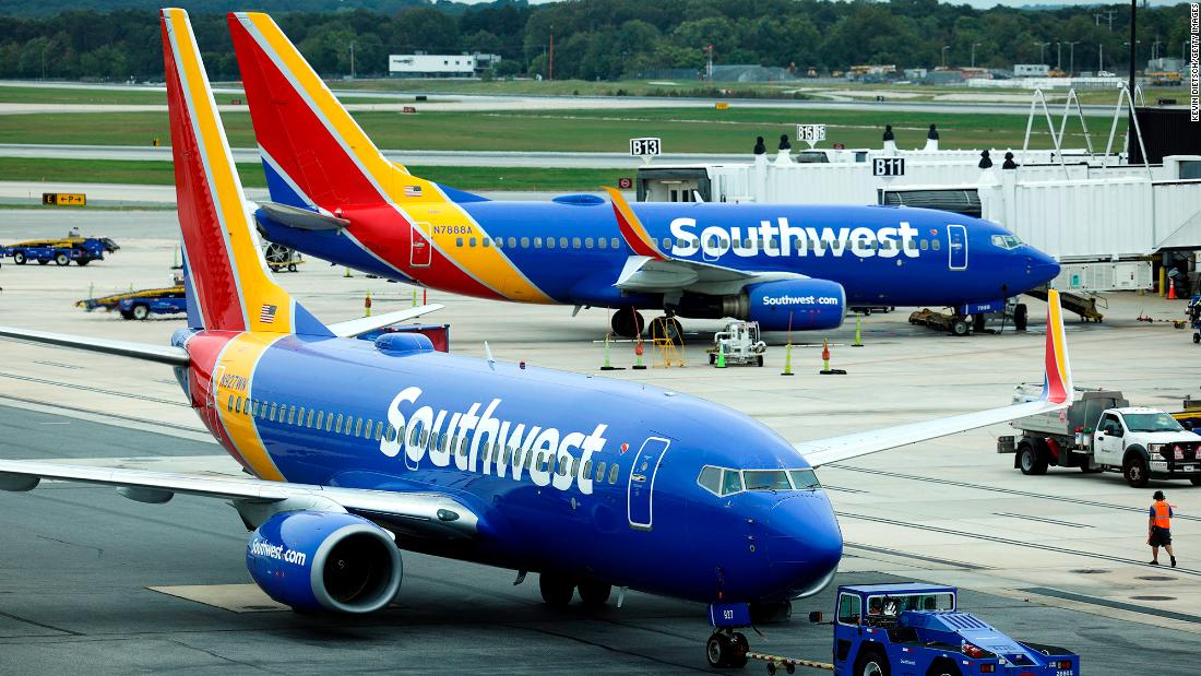 hundreds-of-southwest-airlines-flights-are-delayed-after-faa-lifts-nationwide-ground-stop-|-cnn