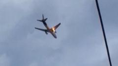 watch:-flames-shoot-from-plane-engine-after-bird-strike-in-nj