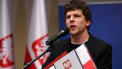 jesse-eisenberg-gets-polish-citizenship-after-directing-a-real-pain