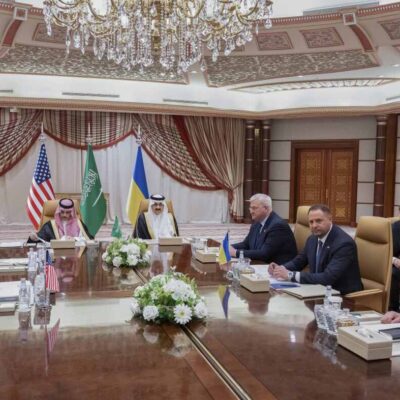 ukraine-wants-‘constructive,-friendly’-talks-with-the-us.-as-they-meet-in-saudi-arabia