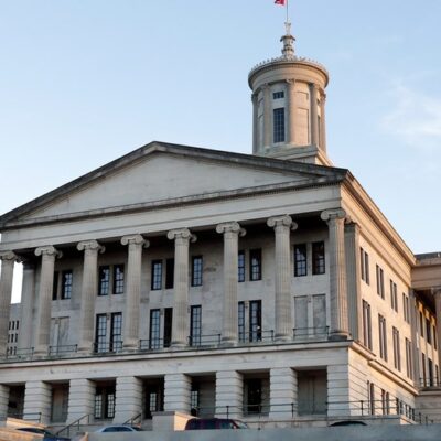 tennessee-bill-allows-schools-to-deny-enrollment-for-illegal-migrants,-proposal-panned-as-unconstitutional