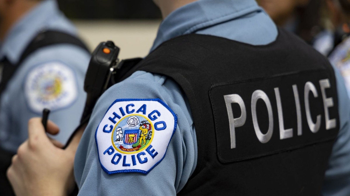 chicago-police-solve-only-6%-of-non-fatal-shootings,-review-finds,-as-mayor-faces-mounting-criticism